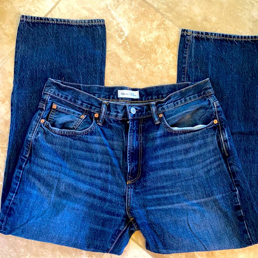 Men’s Gap jeans, great condition